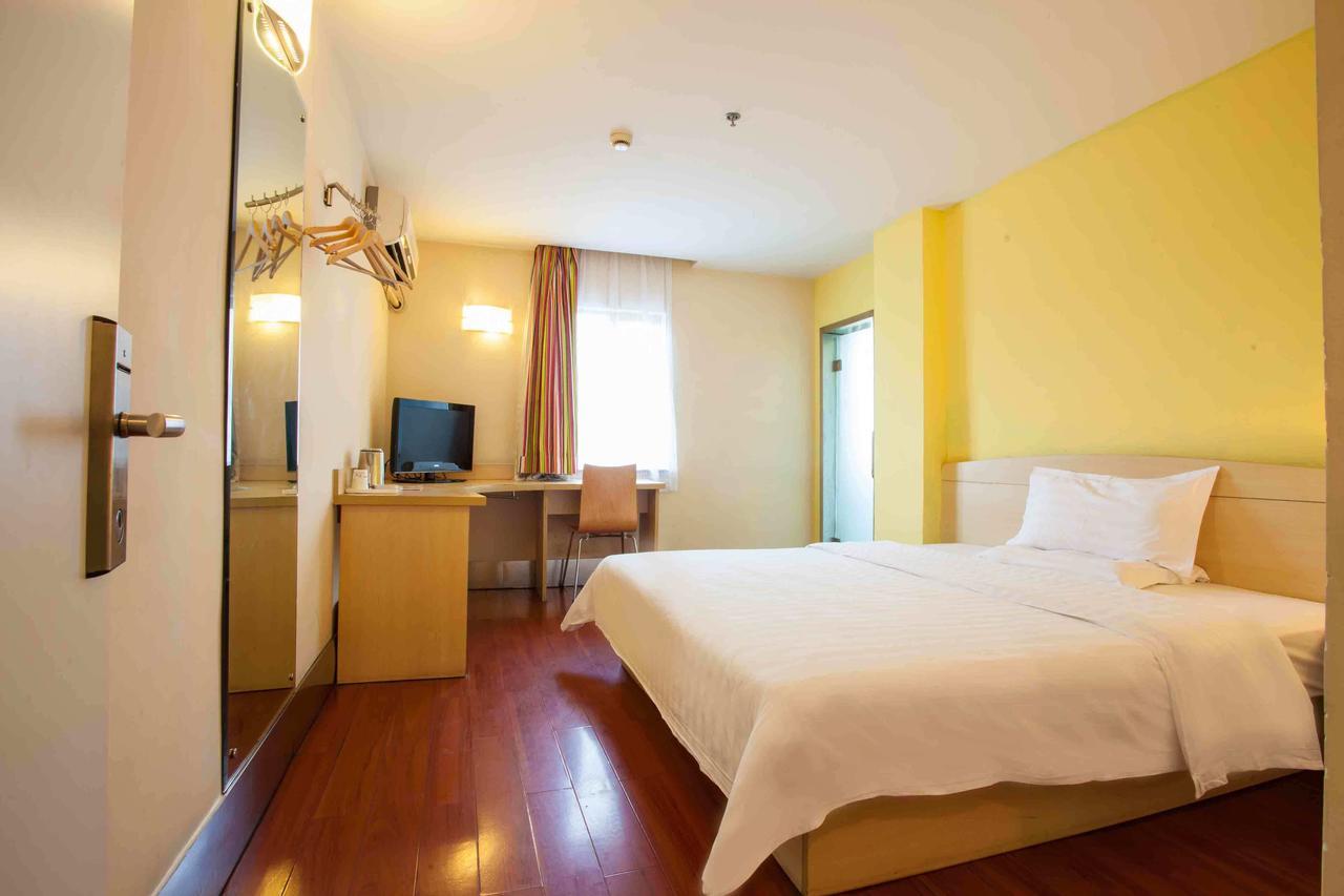 7Days Inn Zixing Dongjianghu Room photo